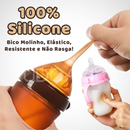 Kit Primeiro Colo • Mamadeira + Chupeta Silicone